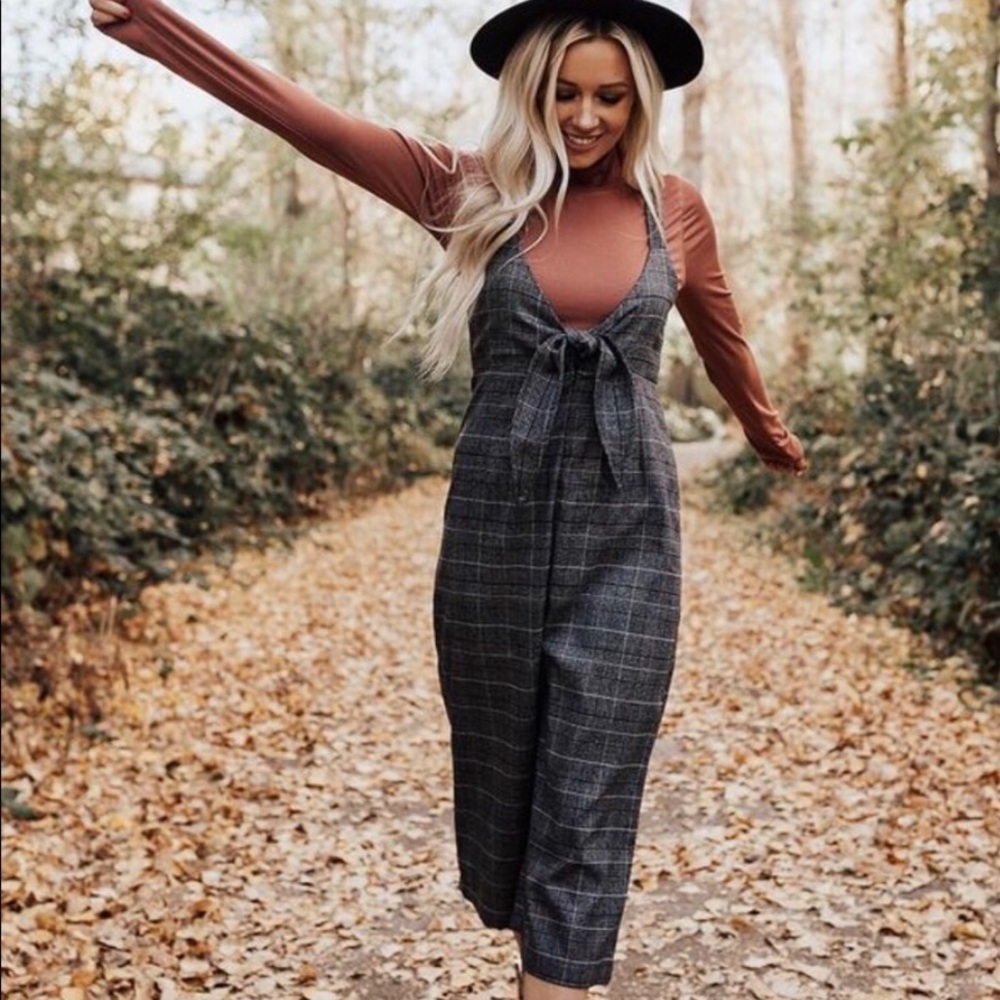 *NWT* Grey boutique  jumpsuit